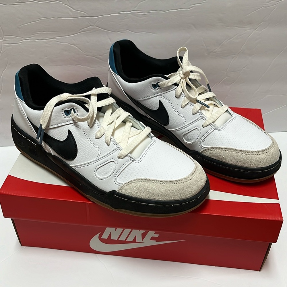 NWT Nike Full Force Lo Men’s Size 10 White/ Black-Phantom